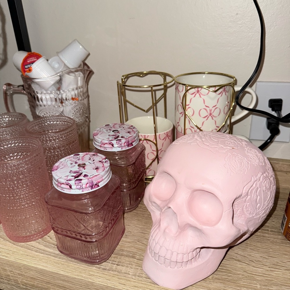 Marshalls Pink Skull Decor